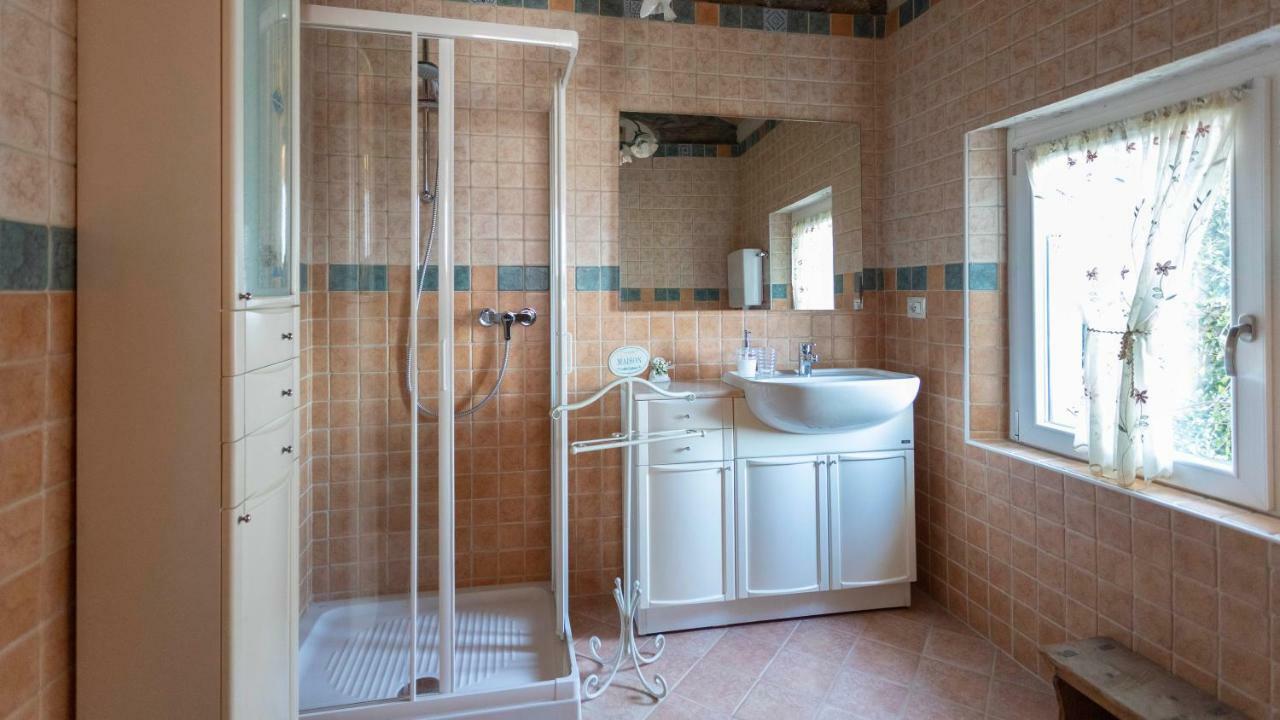 La Casa Della Cindy Villa Dervio Eksteriør bilde